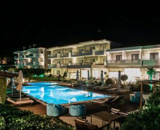 Lagaria Hotel & Apartments