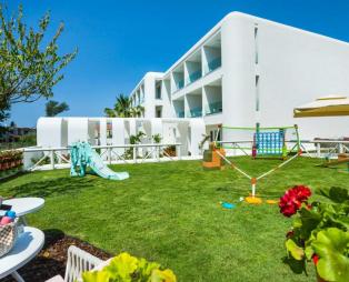 Cocoοns Luxury Suites & Villas