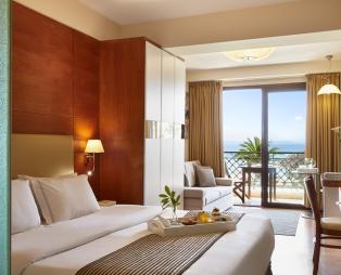 Anthemus Sea Beach Hotel & Spa: Πολυτέλεια και χαλάρωση στη Χαλκιδική