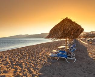 H παραλία της Καλλονής (Πηγή: Shutterstock)
