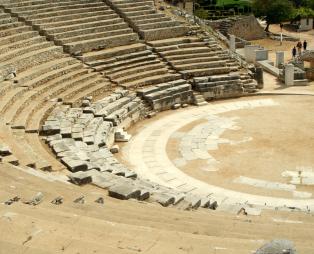 Το Αρχαίο Θέατρο των Φιλίππων (πηγή: Shutterstock)