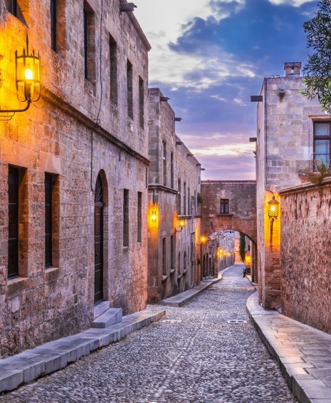 Οι 20 ωραιότερες μεσαιωνικές πόλεις της Ευρώπης - Ανάμεσά τους και μία ελληνική