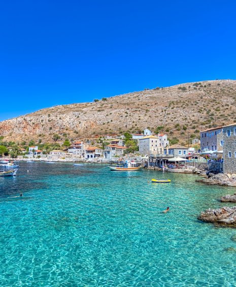 Από το Πήλιο μέχρι τη Μάνη: 6 χωριά για τα επόμενα Σαββατοκύριακα