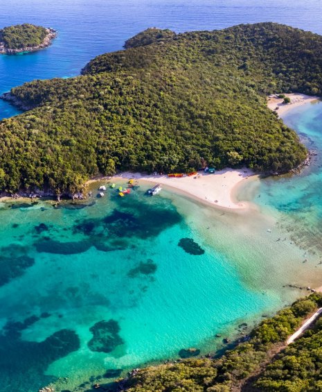 Τα Σύβοτα και οι ονειρεμένες παραλίες τους