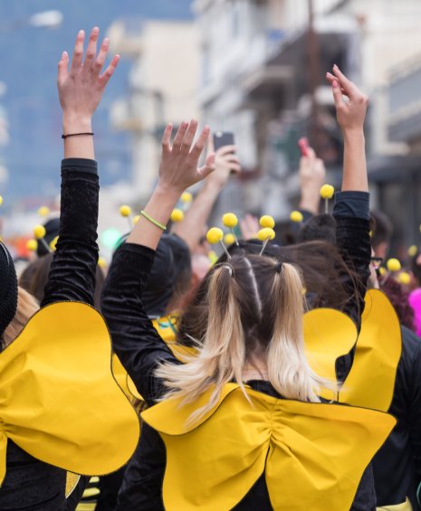 4 ελληνικές πόλεις για να γιορτάσετε τις Απόκριες