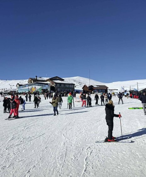 Χιονοδρομικό Κέντρο Βόρας- Καϊμάκτσαλαν: Η εμπειρία του ψηλότερου χιονοδρομικού της Ελλάδας