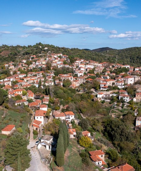 Λαύκος Πηλίου: Στο «μπαλκόνι» του Παγασητικού