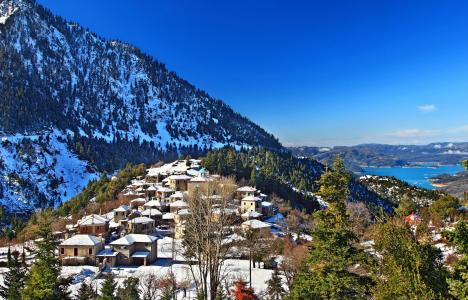 Ευρυτανία: Τα ωραιότερα χωριά για χειμερινές αποδράσεις