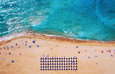 Tripadvisor: Δύο ελληνικές παραλίες στις 25 καλύτερες του κόσμου για το 2023
