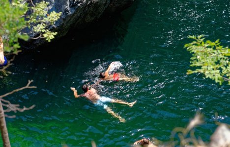 Διακοπές στη Σαμοθράκη: Βουτώντας στις παραδεισένιες βάθρες