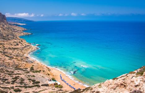 Οι ωραιότερες παραλίες γυμνιστών στα ελληνικά νησιά