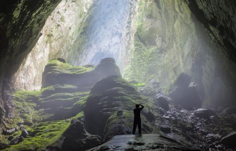 Μέσα στο μεγαλύτερο σπήλαιο του κόσμου