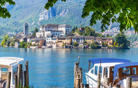 Ταξίδι στις μυστικές λίμνες της Ιταλίας