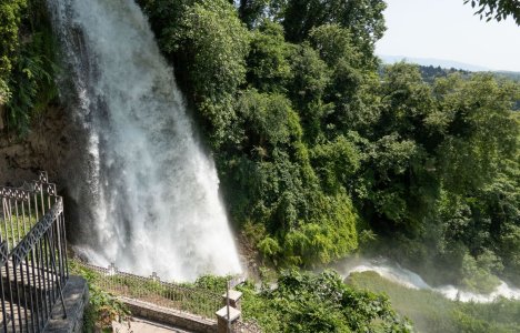 Έδεσσα: Οι καταρράκτες, τα αξιοθέατα και όσα αξίζει να δείτε στην πόλη των νερών