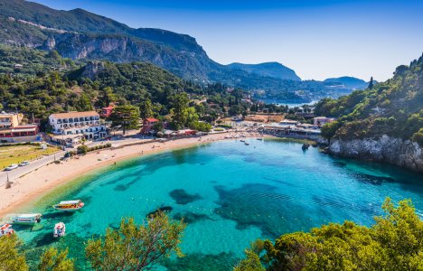 Το ελληνικό νησί που είναι υπέροχο για διακοπές τον Ιούνιο