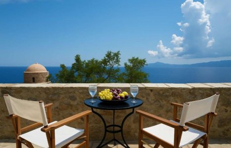Pablito House-Seaview Monemvasia Nests