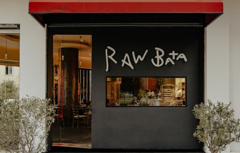 Raw Bata: Η ιαπωνική κουζίνα συναντά τις τοπικές πρώτες ύλες