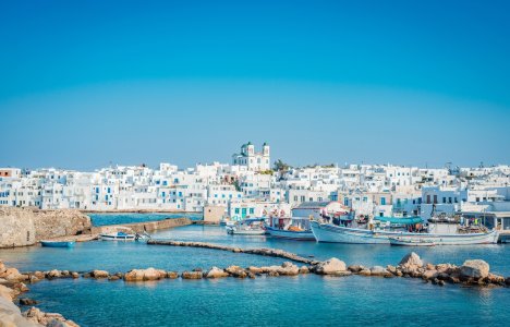 Πάρος: Όλες οι Κυκλάδες σε ένα νησί
