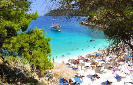 8 υποτιμημένα ελληνικά νησιά για να βάλετε στo πρόγραμμά σας