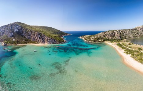 Οι μαγευτικές παραλίες της Μεσσηνίας που αξίζει να ανακαλύψετε
