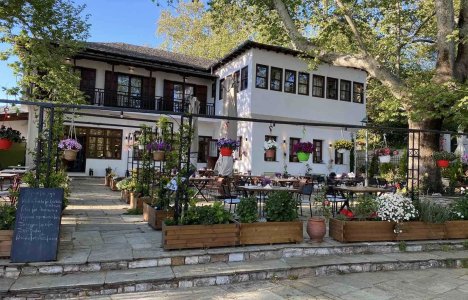 Αρχοντικό Πορταριάς: Απαράμιλλη φιλοξενία στην καρδιά της Πορταριάς