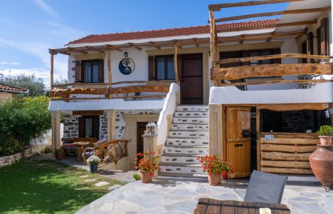 Orange Garden Apartments & Rooms: Γαλήνια φιλοξενία στα Καλά Νερά Πηλίου