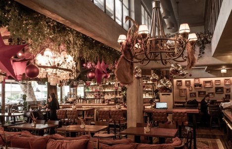 Γιορτές αλλιώς: Το μέρος που η festive ατμόσφαιρα συναντά την κομψότητα