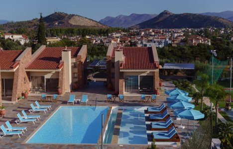 99 Luxury Exotic Villas: Φιλοξενία υψηλών προδιαγραφών στο Ναύπλιο