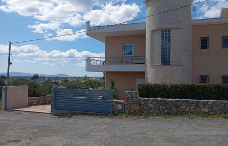 Afanias Lakonia Luxury Apartment: Ζεστή φιλοξενία στη Σκάλα Λακωνίας