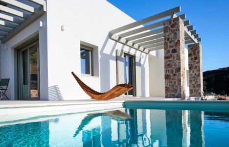 Themis Homes: Ονειρεμένο καταφύγιο διακοπών δίπλα στη Χώρα της Σκύρου