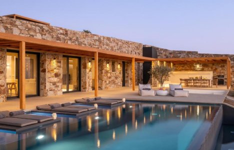 Vista Blue Villas Naxos: Πολυτέλεια μέσα στην ηρεμία της φύσης