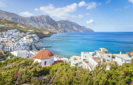 Το ήρεμο νησί του Αιγαίου που θεωρείται ένας από τους πιο ανερχόμενους ευρωπαϊκούς προορισμούς