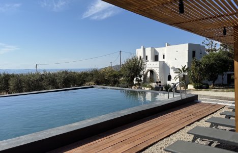 Villa Agrabely & Suites: Ζήστε την αυθεντική φιλοξενία στην καρδιά της Νάξου