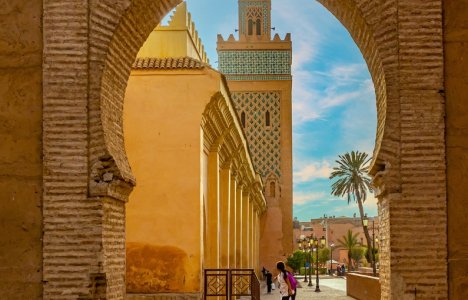 Ταξίδι στο Μαρακές: Ένας μίνι οδηγός για τη μαγευτική «Κόκκινη Πόλη» του Μαρόκου