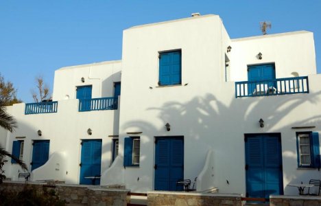 Paraporti Hotel