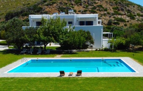 Alasthas Beach Houses: Απολαύστε χαλαρωτικές διακοπές στην Άνδρο