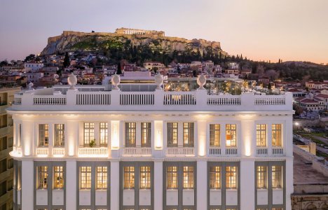 Διεθνής θρίαμβος για το THE DOLLI: No. 1 City Hotel στην Αθήνα, No. 5 στην Ευρώπη και στα 100 καλύτερα ξενοδοχεία του κόσμου