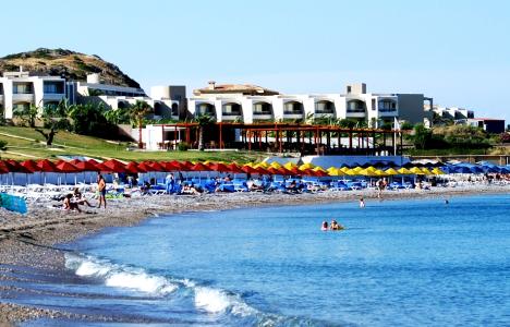 «Πρωταθλήτριες» στα ξενοδοχεία δίπλα στο κύμα η Κρήτη, η Κέρκυρα και η Ρόδος – Ποια νησιά ακολουθούν;