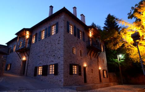 Αρχοντικό Ανυφαντή: Εκεί που η ζεστή φιλοξενία συναντά τη μοναδική θέα και το εκλεκτό φαγητό (pics)