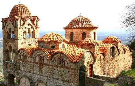 Ο Μυστράς εντυπωσιάζει! Στα 8 πιο «ψαγμένα» μνημεία πολιτιστικής κληρονομιάς της UNESCO