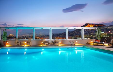 Κοσμοπολίτικες βουτιές στο «Divani Apollon Palace & Thalasso» (pics)