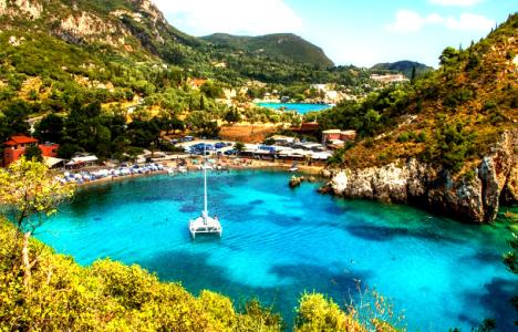 Κέρκυρα & Κρήτη: Δύο από τα πιο οικονομικά νησιά στη Μεσόγειο (pics)