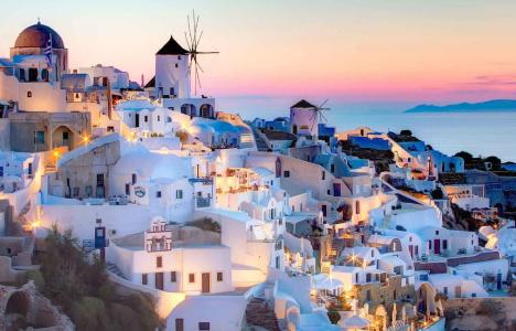 Πρωτοφανής διαφήμιση από το Time για την Σαντορίνη: Πριν πεθάνετε, πρέπει να την επισκεφτείτε!