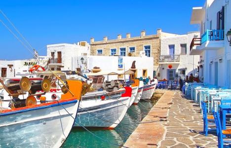 «Travel Weekly»: Στη Μύκονο και την Πάρο ο επισκέπτης «χάνει τις αισθήσεις του» (pics)