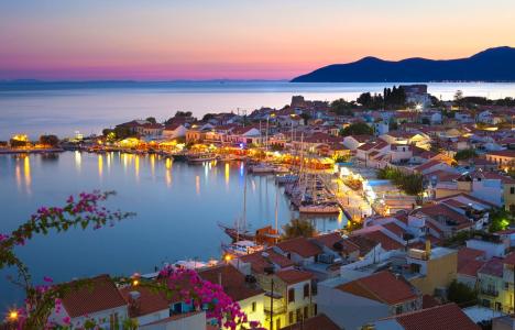 9 στους 10 Σουηδούς θα κάνουν ξανά διακοπές στην Ελλάδα