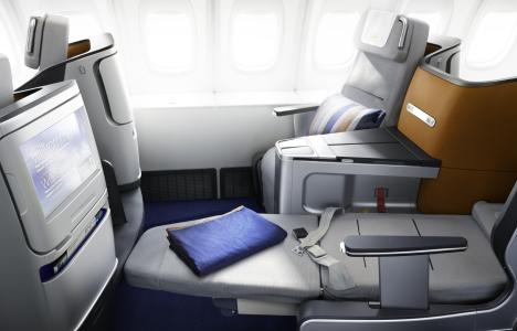 Άνετος ύπνος πάνω από τα σύννεφα στη Lufthansa Business Class