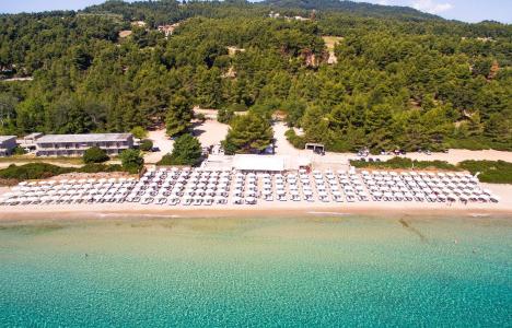 Σαν τα beach bars της Χαλκιδικής δεν έχει