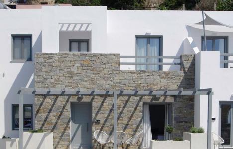 Oro Luxury Suites: Ζήστε την πολυτέλεια στη Σύρο