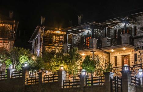 Άμπελος Πέτρινα Σπιτάκια