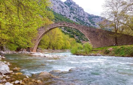 Ελάτη και Περτούλι, δύο μικρά διαμάντια του Νομού Τρικάλων